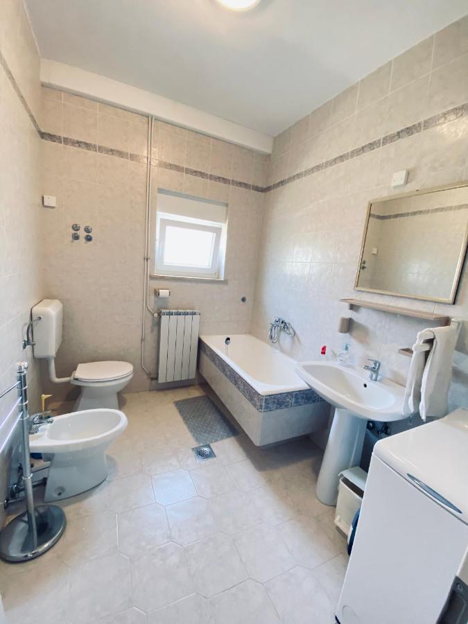 Villa Nina Πόρετς Εξωτερικό φωτογραφία